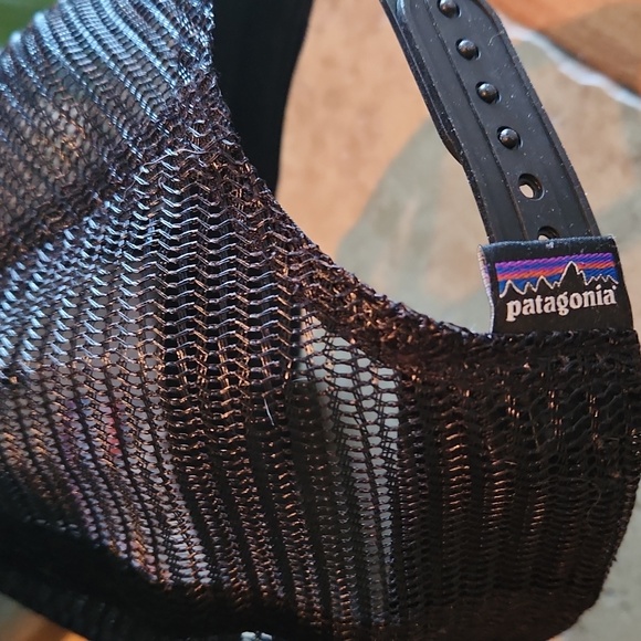 Patagonia Black Cap with Colorful Mountain Design Unisex - Picture 2 of 11